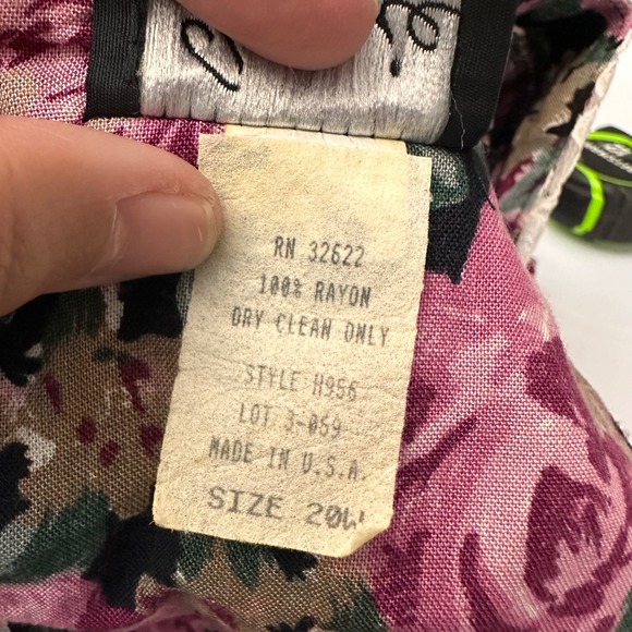 80s Granny Dress Purple Floral Romantic Midi LACE Trim Vintage sz 20W Cottage - Picture 7 of 9